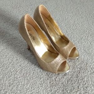 3 for $15 Sparkle gold peep toe heels